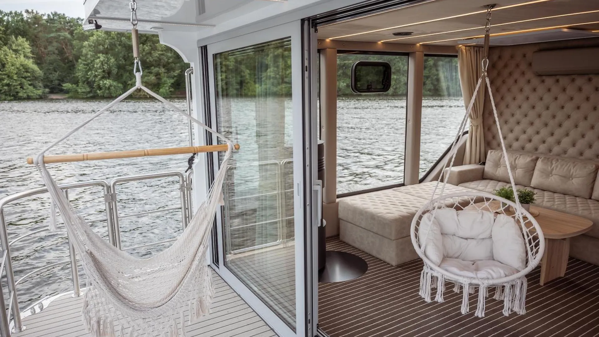 Nena Hausboot Hotel Berlin 0*,  Germany